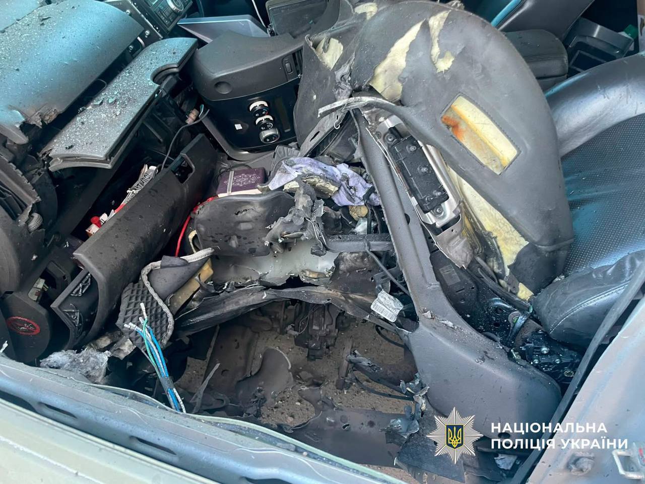 Взрыв в Киеве: неизвестные пытались взорвать военного в авто