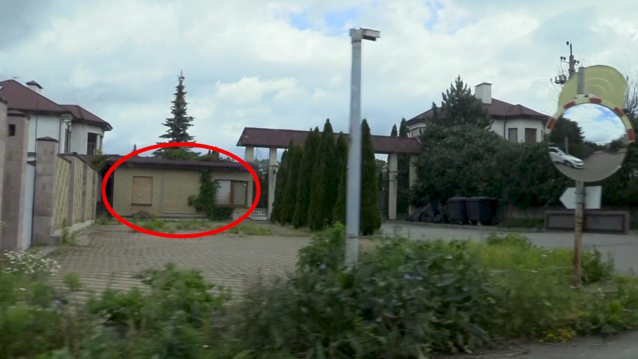 Виктория Медбник, ЖК, Валентин Мельник