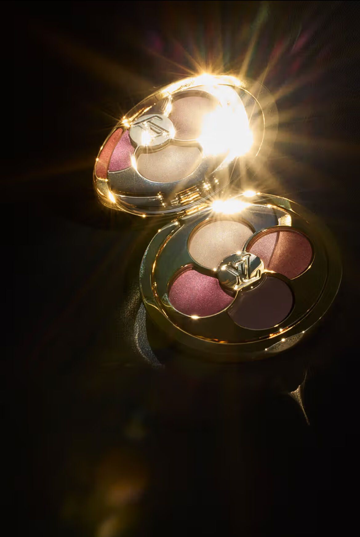 Зірка першого сезону ''Ігри в кальмари'' Чон Хо Ен стала обличчям косметичної лінії Louis Vuitton