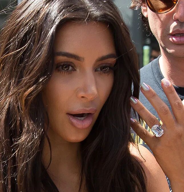 Зіркові обручки, які приголомшують розмірами та вартістю