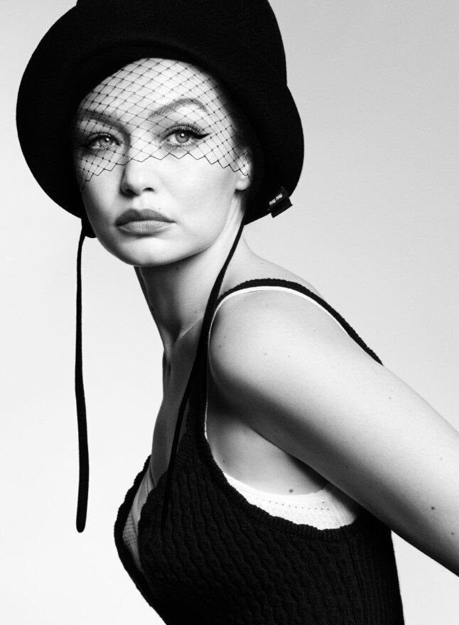 Леонардо Ді Капріо, Дженна Ортега, Дуа Ліпа, Шерон Стоун, Джіджі Хадід, Сідні Суїні стали героями нових обкладинок світових журналів