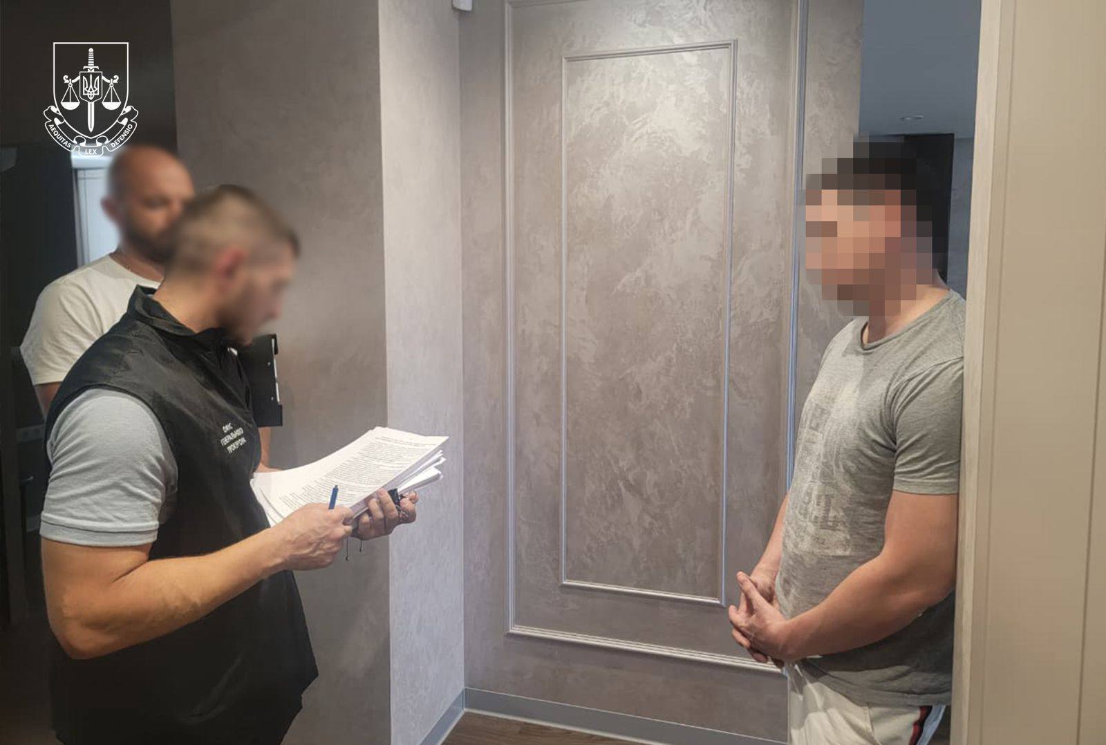 Экс-чиновники Госгеокадастра присвоили земли госпредприятия на 25 млн грн, – Офис Генпрокурора