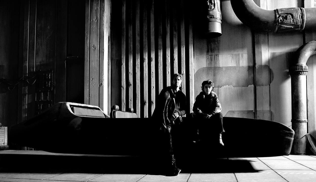 Райан Гослинг в новых ''Звездных войнах'': представлен первый кадр из фильма ''Истребитель''