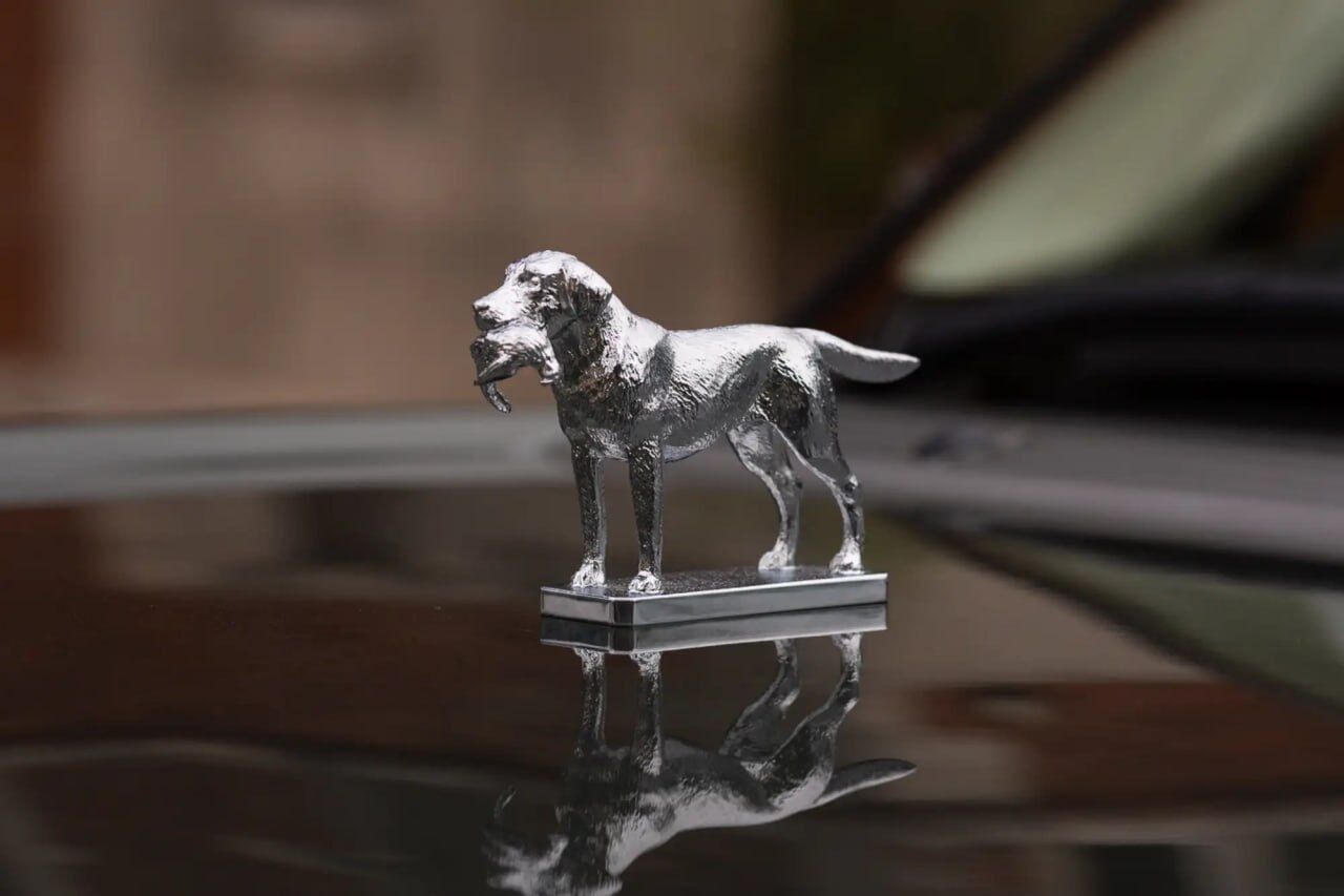 Личный Range Rover Елизаветы II выставят на аукцион в августе