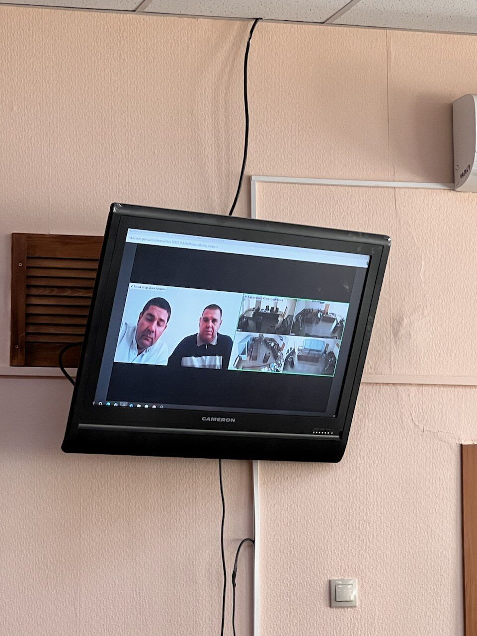 Рассмотрение дела прикарпатского чиновника Саева, напавшего на журналистов, перенесли на 23 сентября