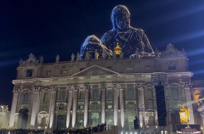 Ватикан поражает миром: первый поп-концерт с участием звезд и уникальным дроновым шоу