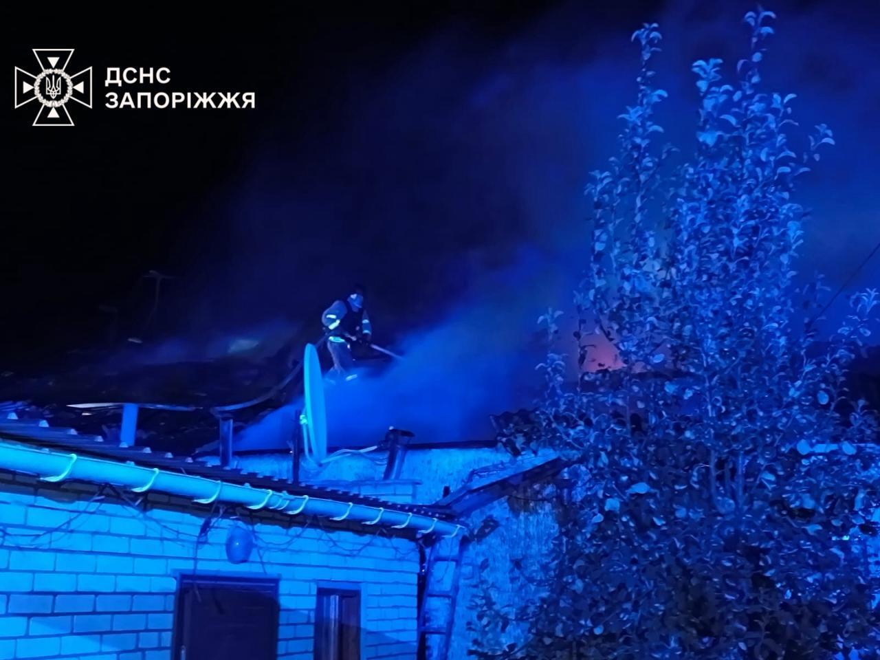 Массированные удары по Запорожской области: двое погибших, 14 раненых, более полутысячи атак в сутки