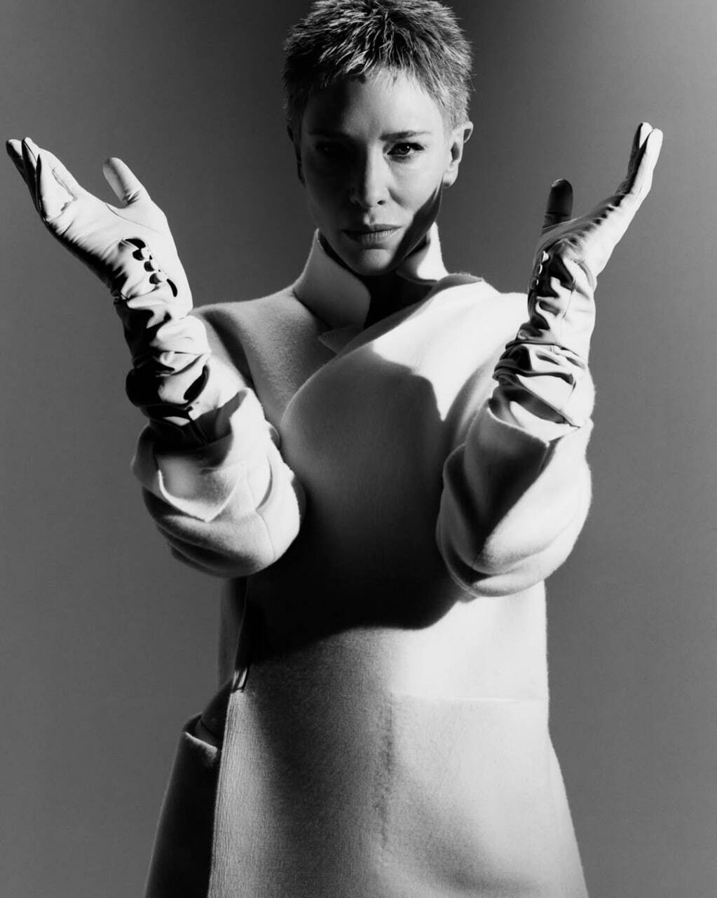 Голливудские актеры и топ-модели стали героями самых ожидаемых номеров глянца осени