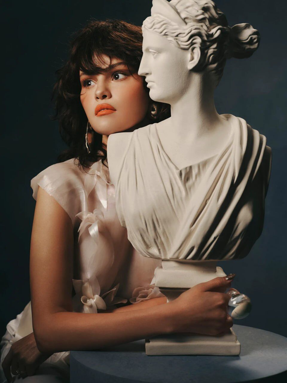 Голливудские актеры и топ-модели стали героями самых ожидаемых номеров глянца осени