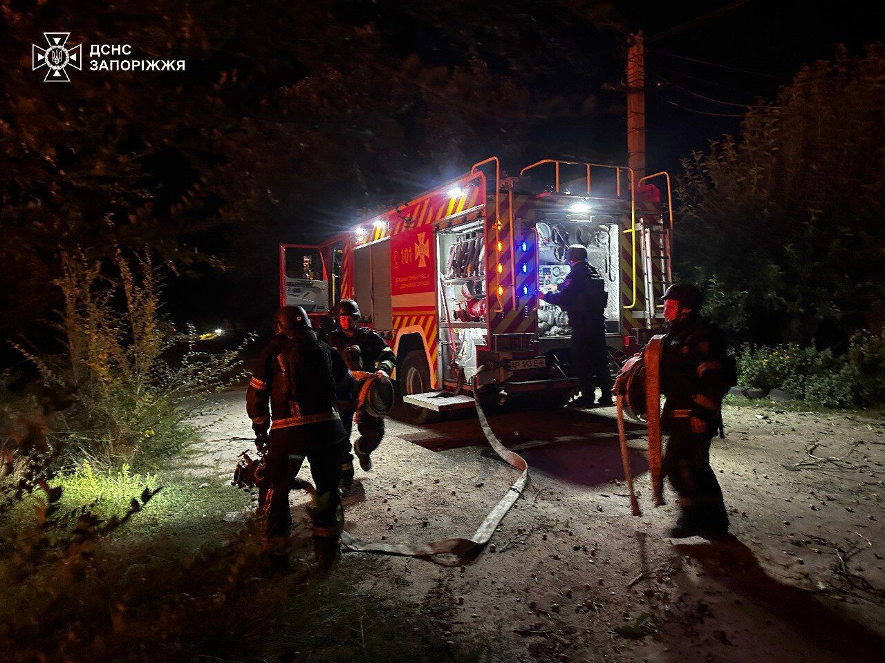 Запорожье под обстрелом: вторая ночь атак управляемыми авиабомбами