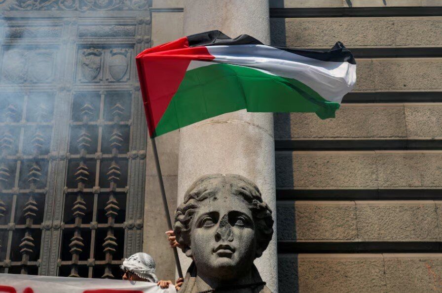 В Италии вспыхнули масштабные пропалестинские протесты и столкновения с полицией