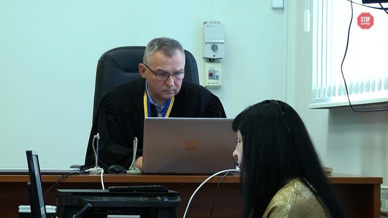 ''Кумовство'' под прикрытием мантии: стоящий за конфликтом в ОСМД с участием судьи Заболотного