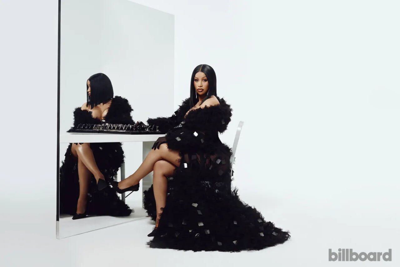 Cardi B прикрасила обкладинку Billboard після перемоги в суді