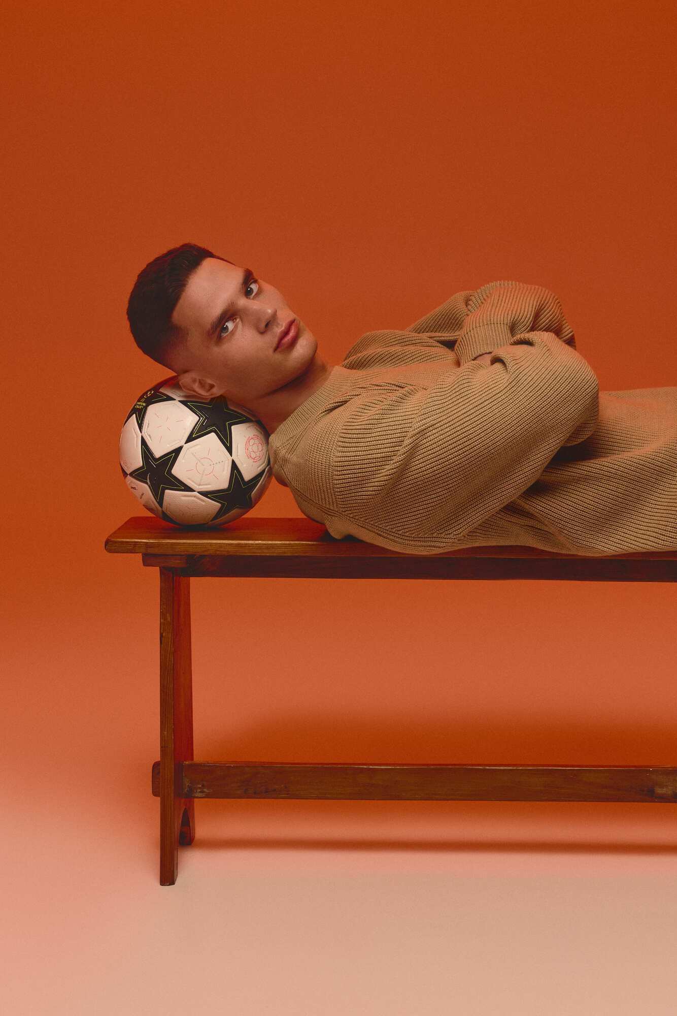 Как Судаков учил Бех-Романчук бить по мячу, а она его прыгать в длину