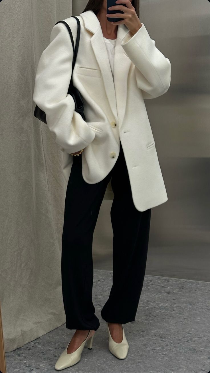 Небанальный белый