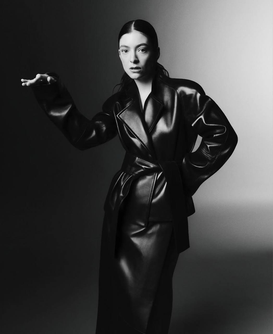 Лорд, Честейн, Кемпбелл, Стоун, Дженнер, Дель Рей, Карпентер і Котіяр стали головними героїнями нових обкладинок світових глянців