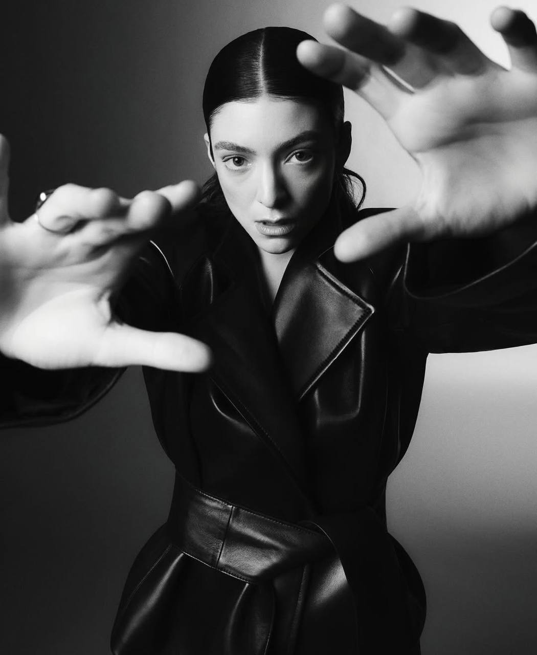 Лорд, Честейн, Кемпбелл, Стоун, Дженнер, Дель Рей, Карпентер і Котіяр стали головними героїнями нових обкладинок світових глянців