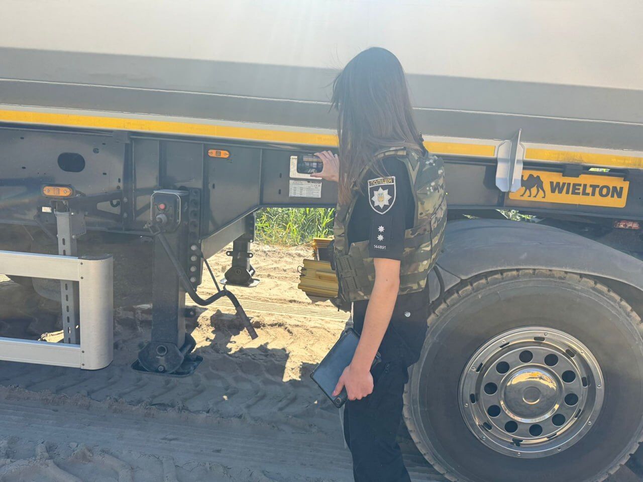 Афера на полмиллиарда продолжается: журналисты поймали с поличным копателей Самофала – дело за полицией