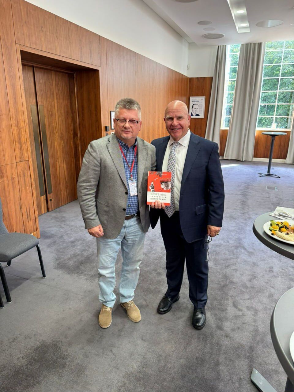 Мир должен погасить долг перед Украиной – итоги форума оборонных инноваций в Лондоне