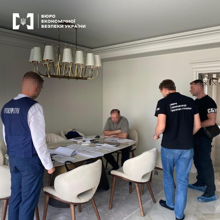 Разоблачение и.о. директора ''Буковинская государственная сельскохозяйственная опытная станция'' на распродаже с/х продукции