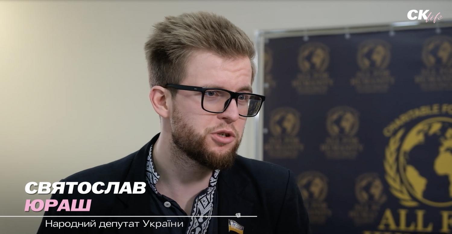 В Україні розпочав роботу фонд ''Все для людства'': перші цілі та заяви засновників