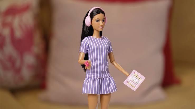 Mattel випустила першу в історії Barbie з аутизмом