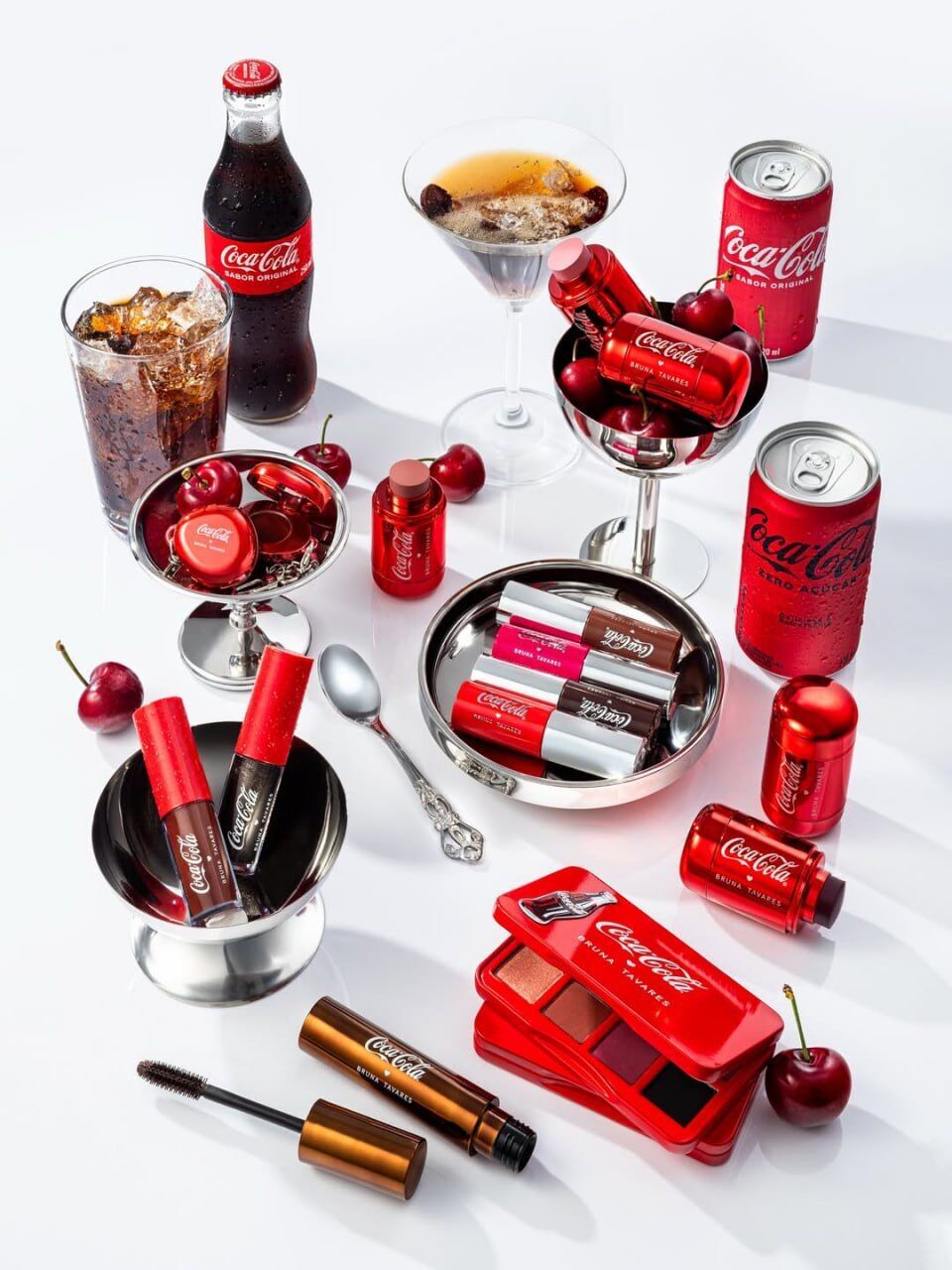 Coca-Cola выпустила собственную линию косметики вместе с брендом Bruna Tavares