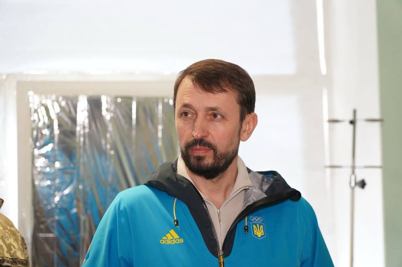 Фонд ''Надежда'' и Валерий Дубиль передали оборудование больницам Житомирской области