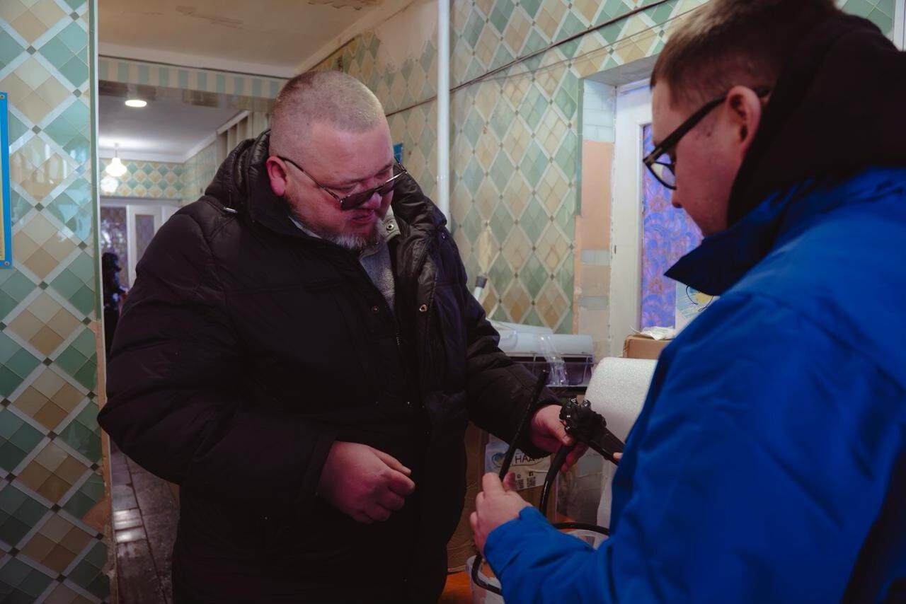 Фонд ''Надежда'' и Валерий Дубиль передали оборудование больницам Житомирской области