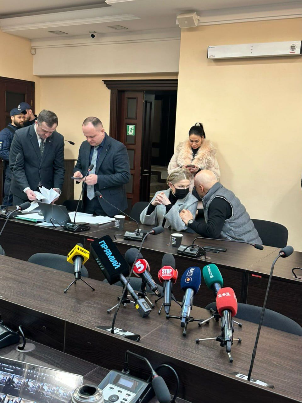  У ВАКС триває розгляд справи Тимошенко: політикиня наполягає на відкритості процесу  