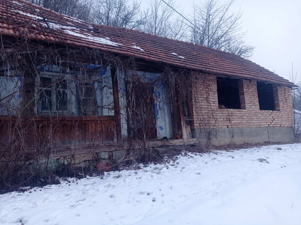 Прокурор показав фото ''розкішного маєтку'', який став приводом для чуток