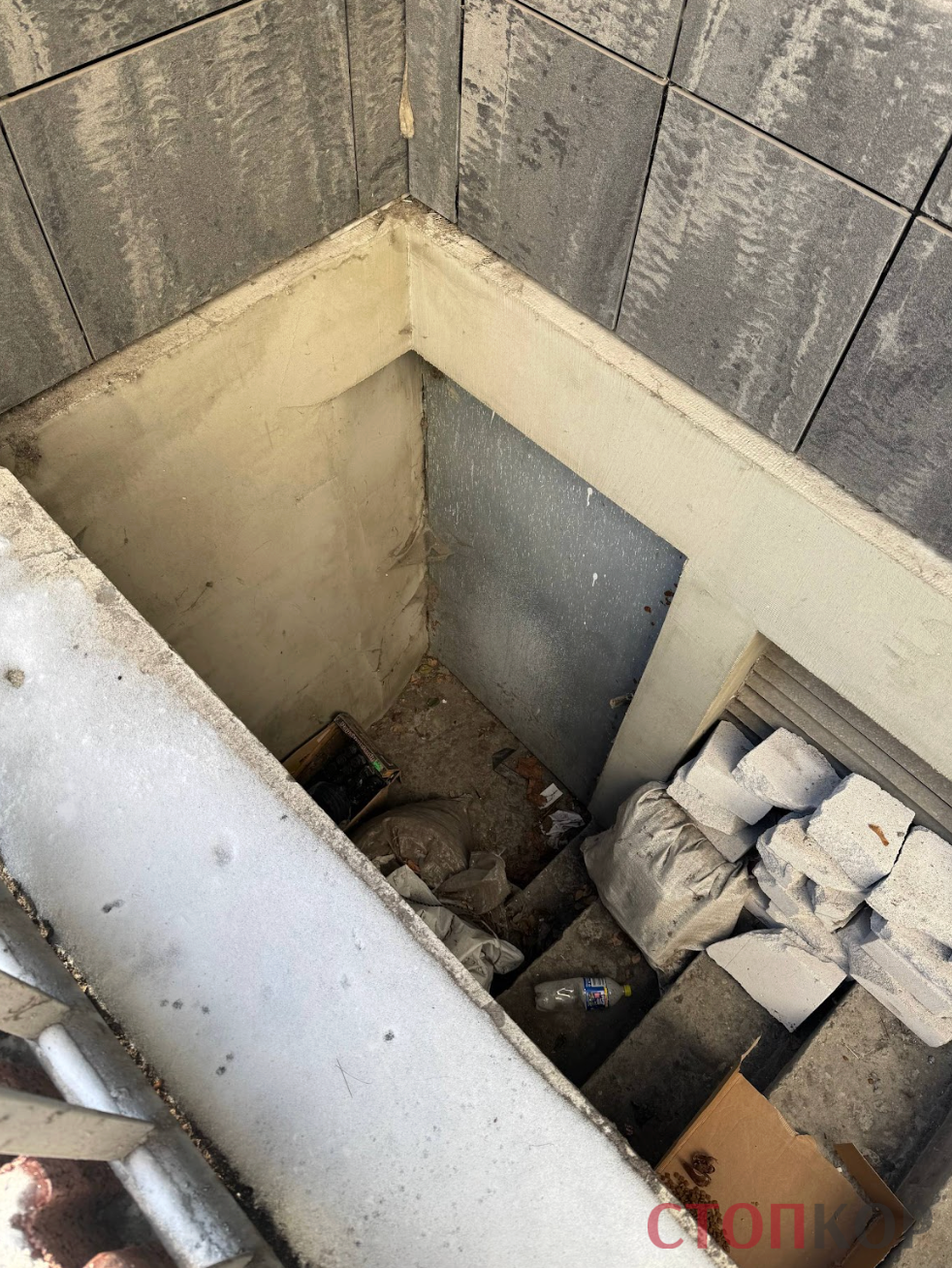 укрытие, проспект Бажана, Оберег на Позняках