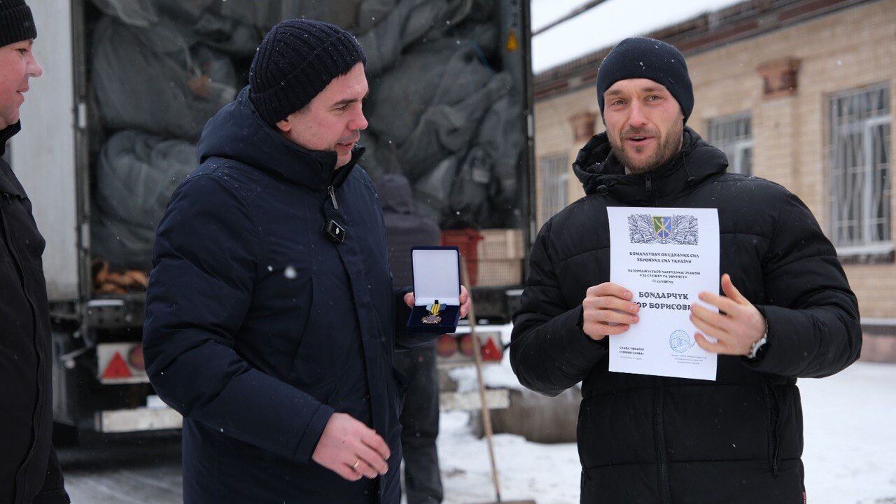 Голова ВГО ''Стоп Корупції'' Ігор Бондарчук отримав відзнаку Командувача об'єднаних сил ЗСУ