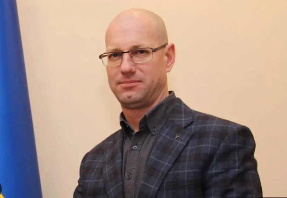 Авто за 1,4 млн, нетрезвое вождение и нарушение гостайны: чем известен закарпатский экстаможник Балуев