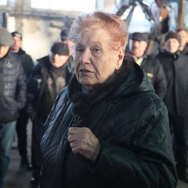 Черняковa Валентина