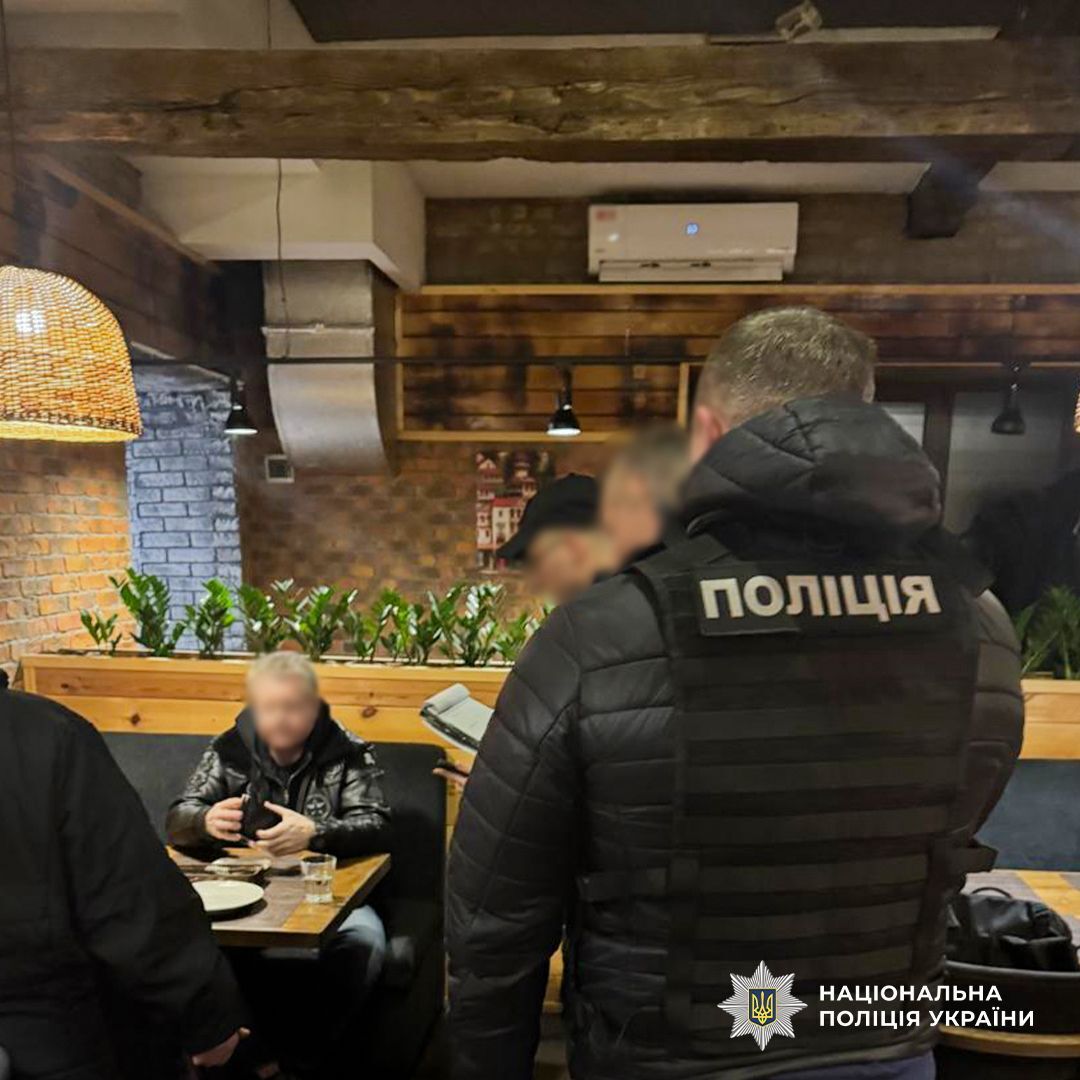 Обещал ''связи'' в ГБР: правоохранители разоблачили мошенника, требовавшего $100 тысяч у чиновника ТЦК