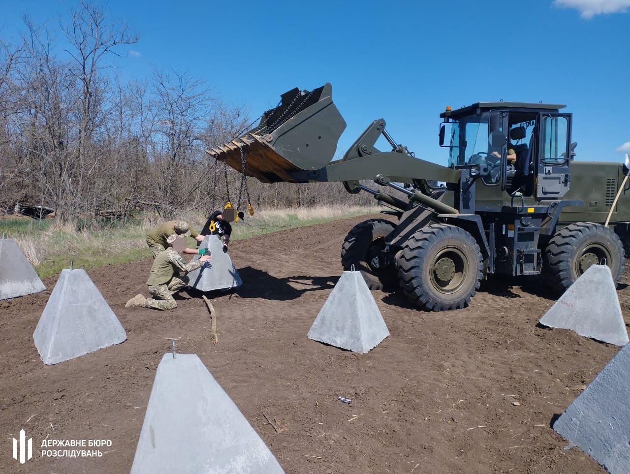 Неправдивые рапорты и миллионные выплаты: ДБР сообщило о подозрении офицеру НГУ