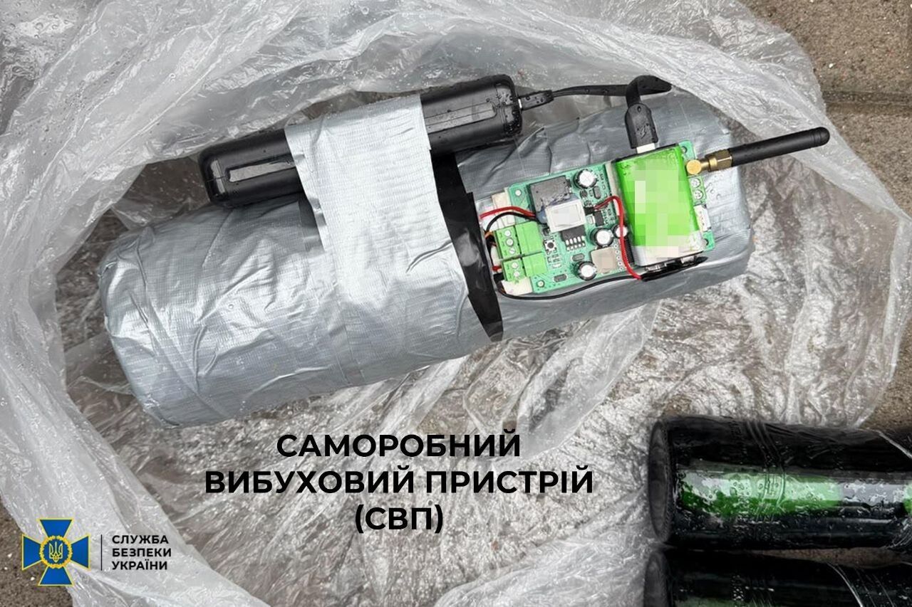 Студент із Києва заклав вибухівку під автобус із воїнами ЗСУ