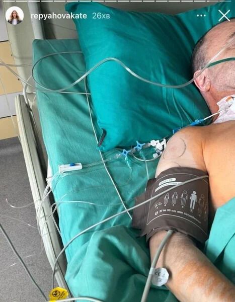 Виктор Павлик перенес сложную операцию, после которой возникло кровотечение