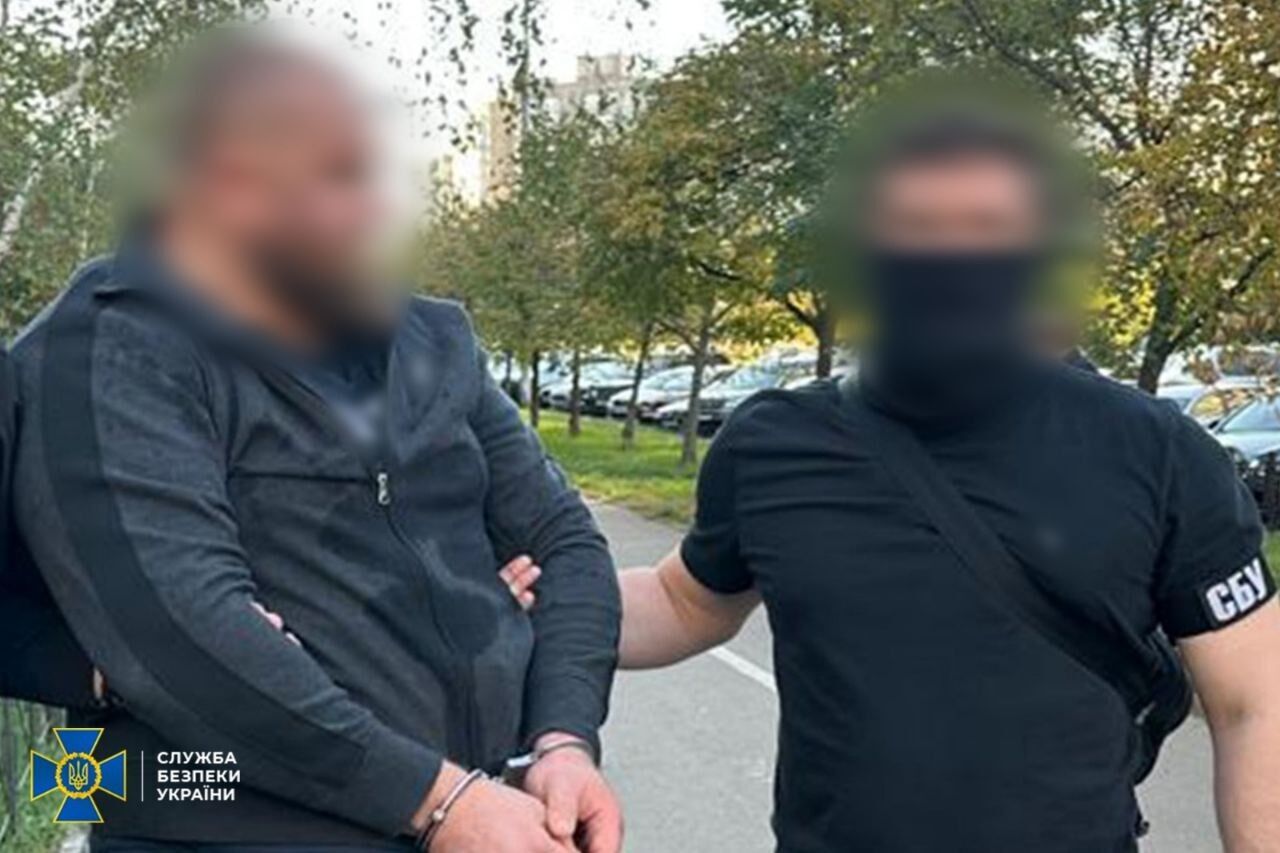 5 схем для уклонения от мобилизации и бегства за границу: СБУ и ДБР задержали 12 фигурантов