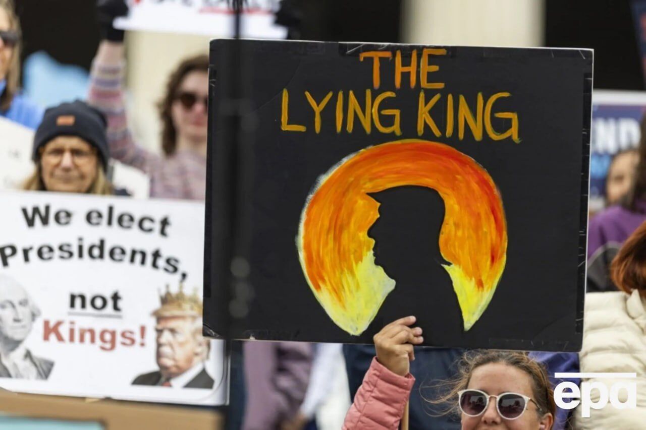 В США прошли тысячи акций против Трампа: протесты No Kings охватили все 50 штатов