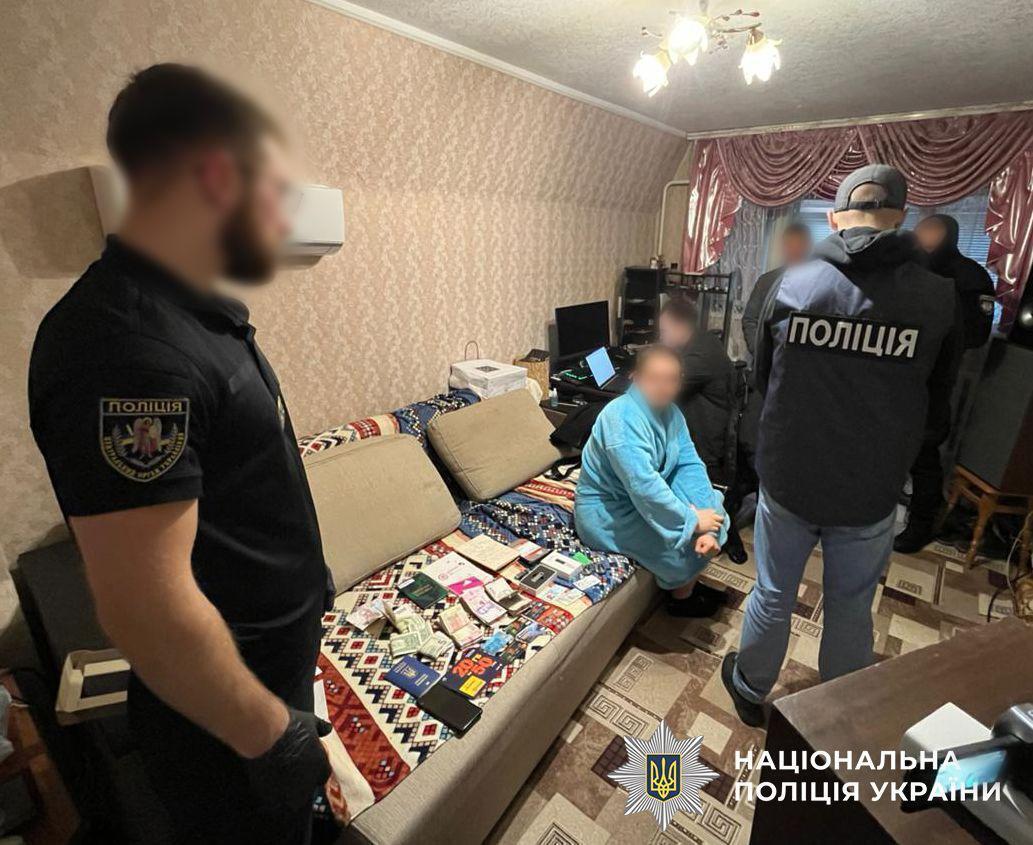 В Румынии задержан администратор сети из тысячи сайтов: киберполиция разоблачила схему на 36 млн грн