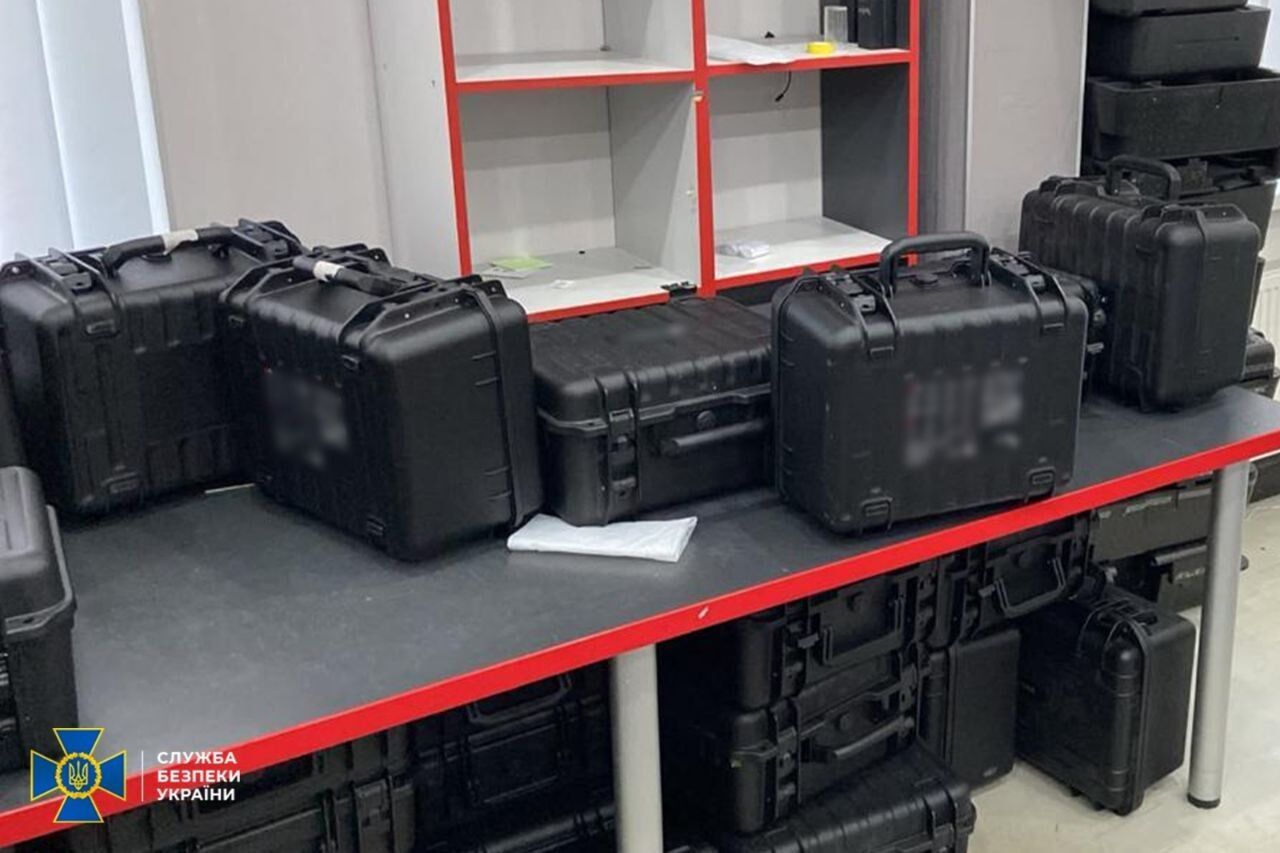 Дроны списывали и повторно продавали ВСУ: 16 подозреваемых, более 600 изъятых БпЛА и ущерб на 16 млн грн