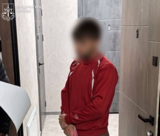 Иностранцев завербовали российские спецслужбы: в Черновцах поджигали админздания