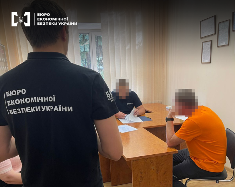 Город стоит из-за коррупции? Десятки подозрений остановили работу Черновицкого совета