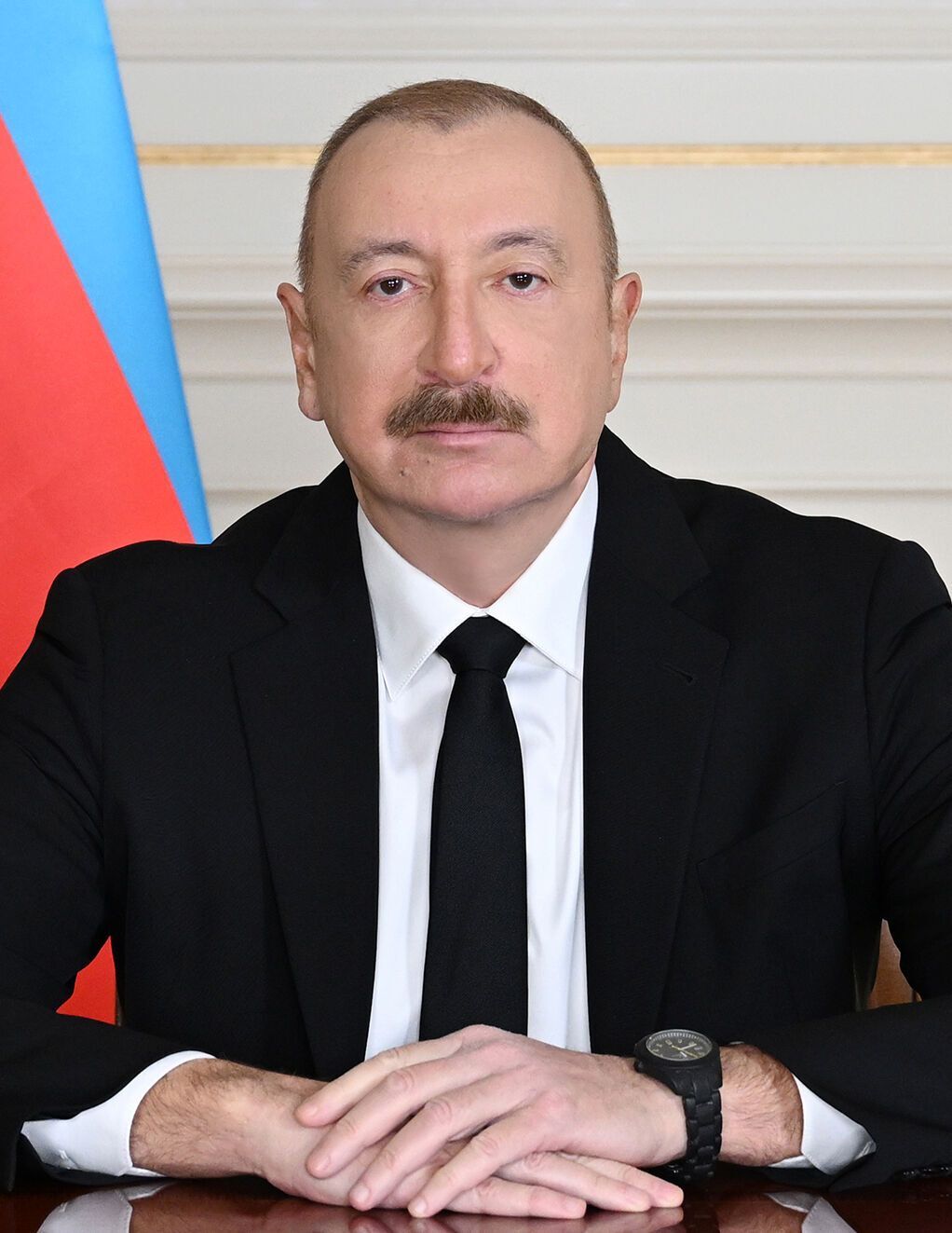 Алиев: Россия намеренно ударила по посольству Азербайджана в Киеве