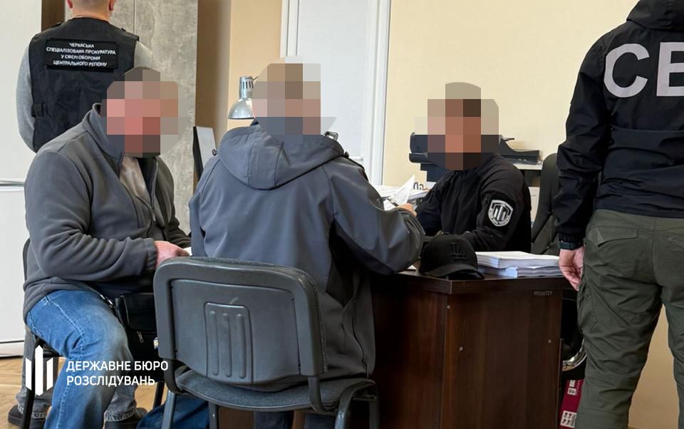 На Черкащині ДБР викрило схему розкрадання дизпального з військової частини