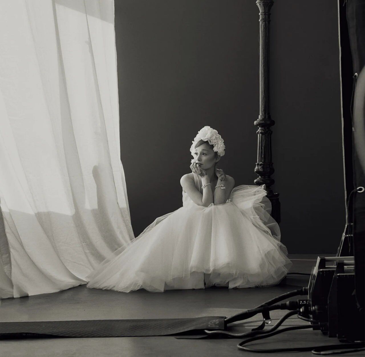 Пенелопа Круз, Мона Тугаард, Аріана Гранде, Bad Bunny та Розалія прикрасили нові обкладинки світового глянцю