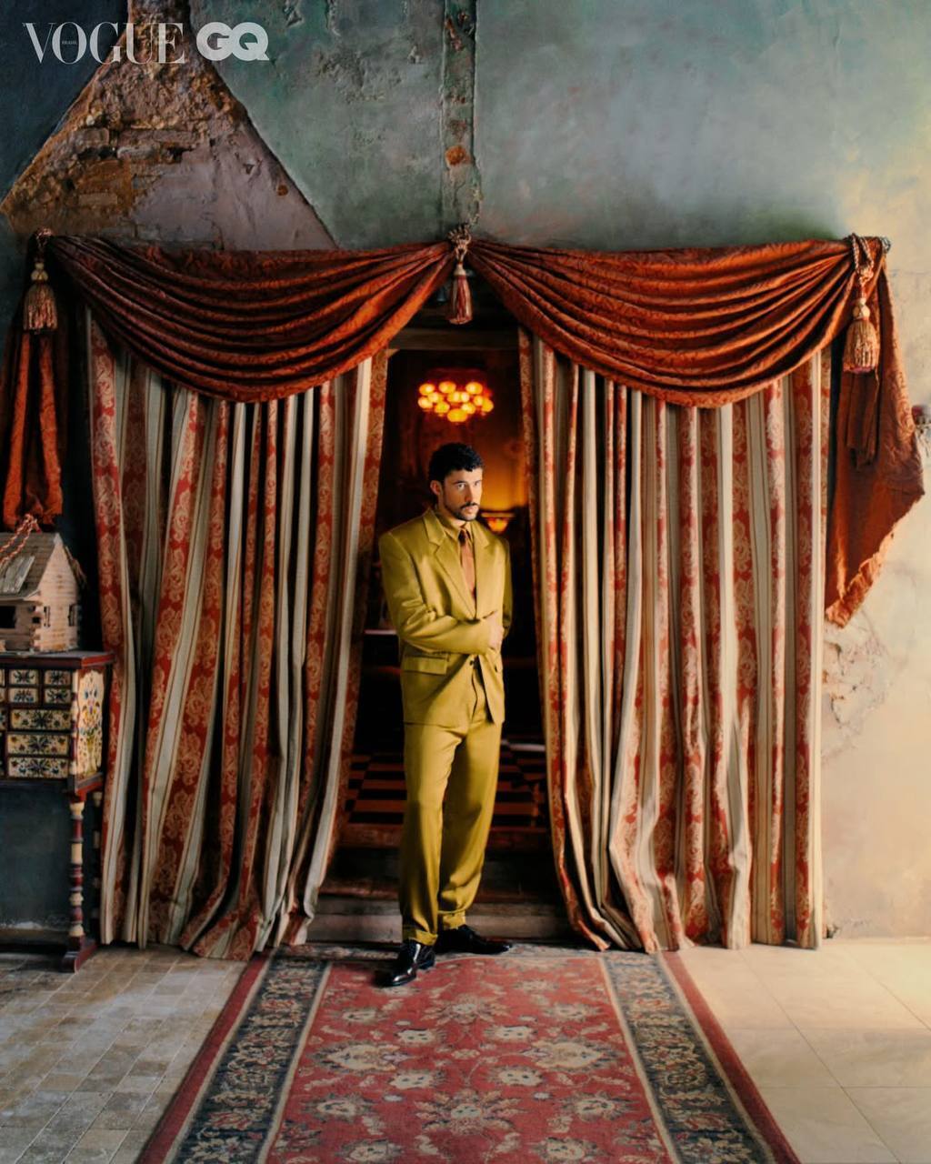 Пенелопа Круз, Мона Тугаард, Аріана Гранде, Bad Bunny та Розалія прикрасили нові обкладинки світового глянцю