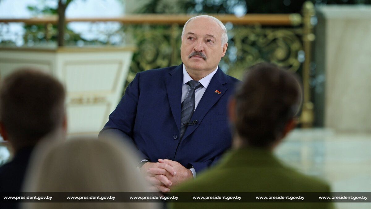 Україна запровадила санкції проти друга путіна Олександра Лукашенка